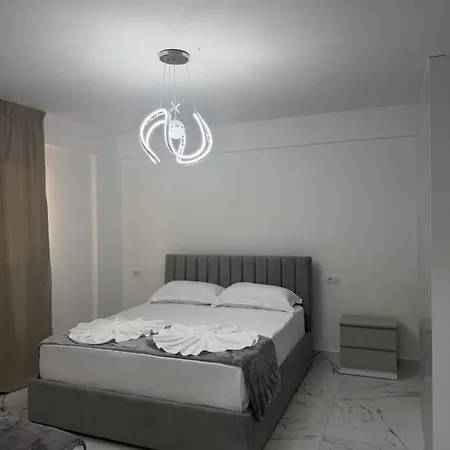 Arkej Pool Aparthotel *